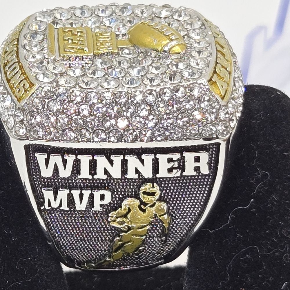 Minachi Championship Ring with Gold and Silver Accents